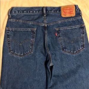 Levi’s 550 blue jeans W33 L32